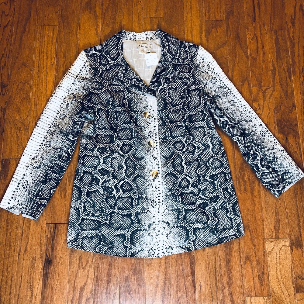 À La Carte Reversible jacket